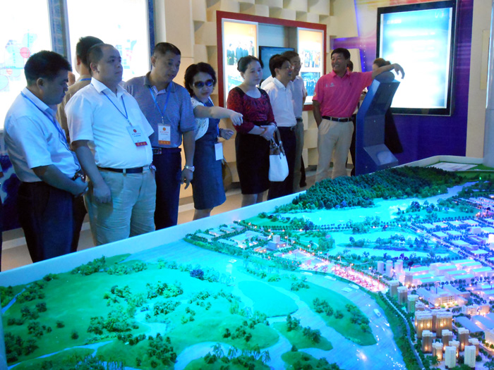 珠海常德商会应邀组团回乡投资考察活动简报